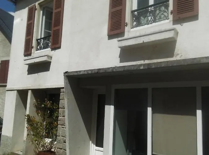 게스트하우스 Pas A Pas D'hotes Sarrancolin